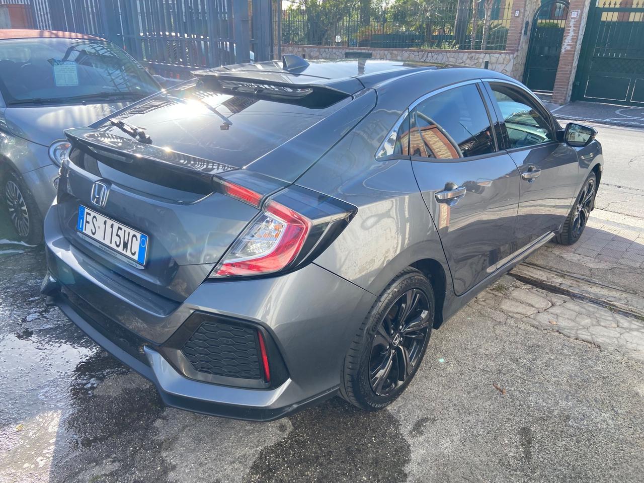 Honda Civic 1.6 5 porte Comfort Automatica tetto full optional