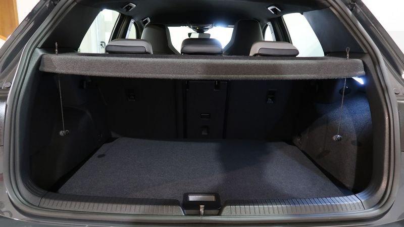 Volkswagen Golf Golf 1.5 tsi Evo 130cv R-Line