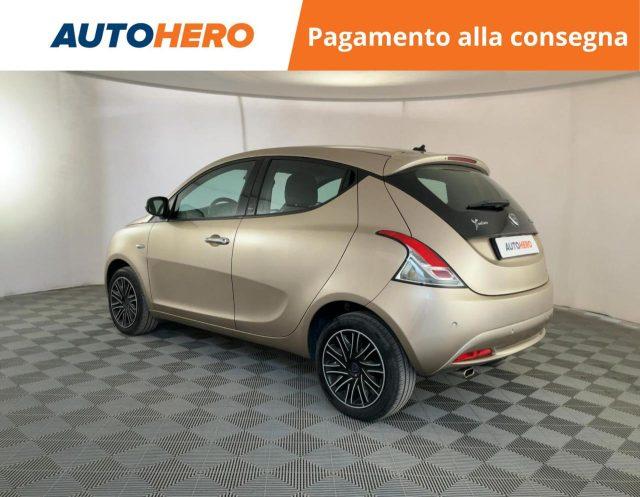 LANCIA Ypsilon 1.0 FireFly 5 porte S&S Hybrid Ecochic Gold