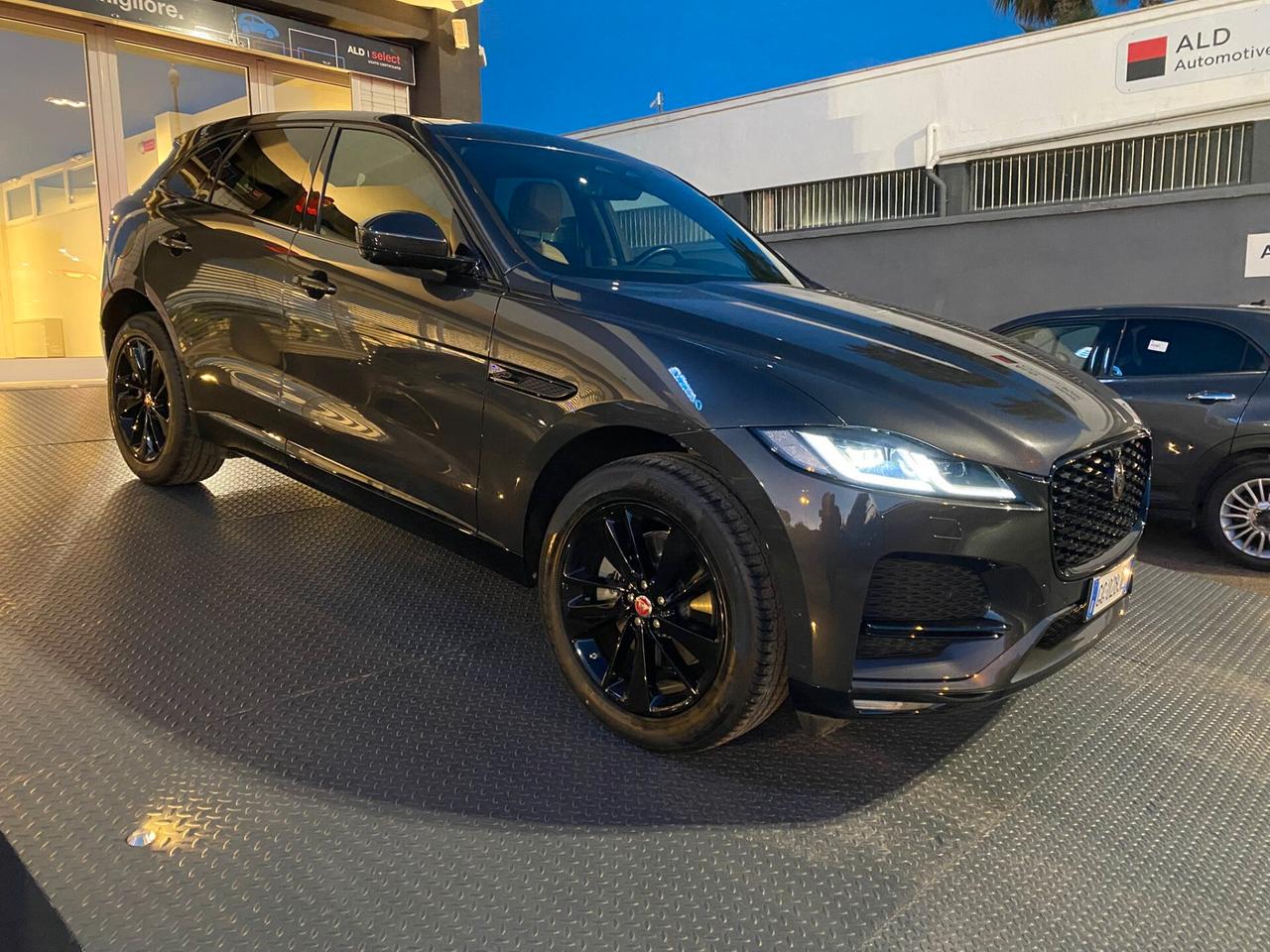 Jaguar F-Pace 2.0 D 204 CV AWD aut. SE