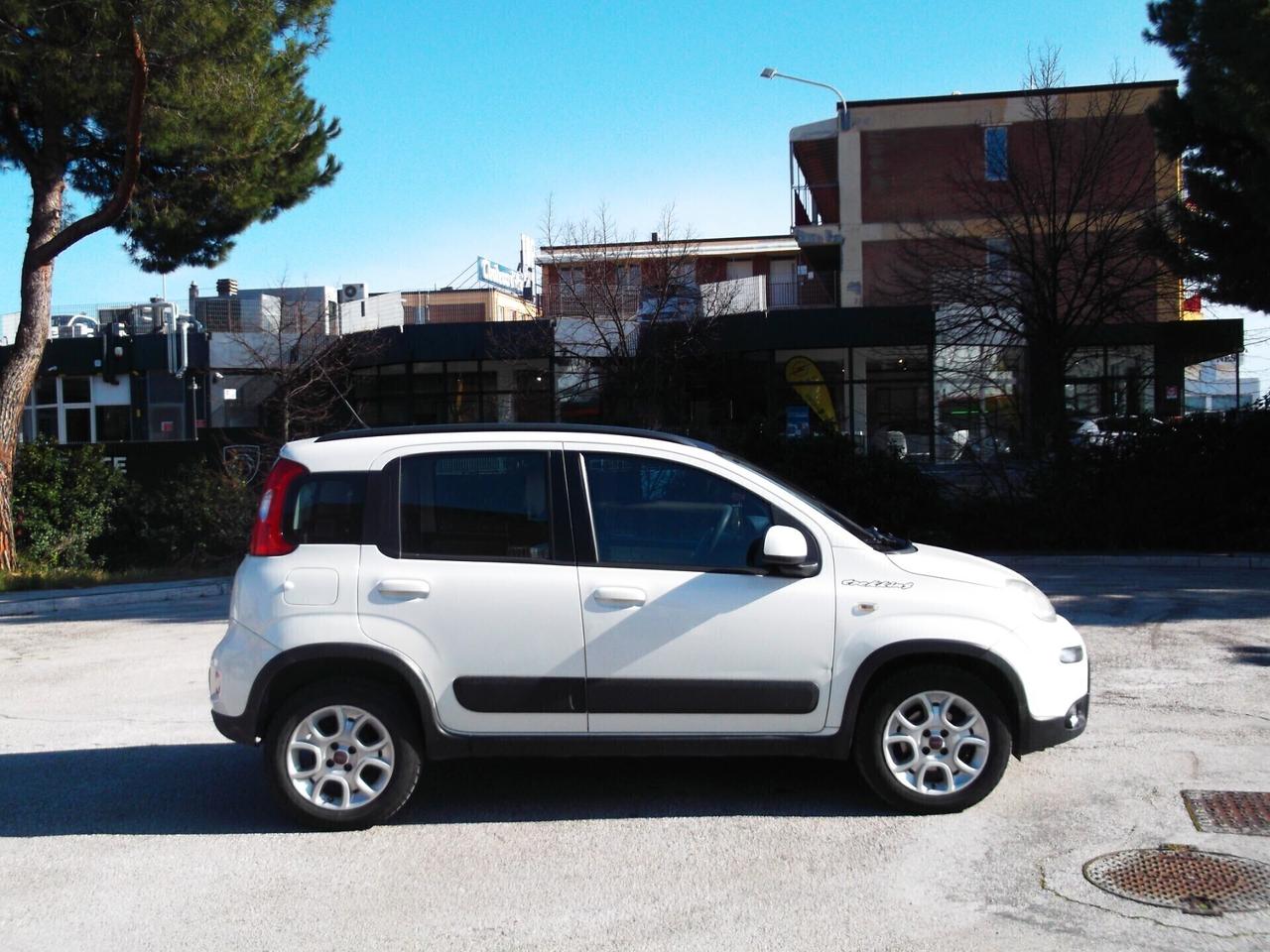 Fiat Panda Trekking4x2 Turbo Metano 2013