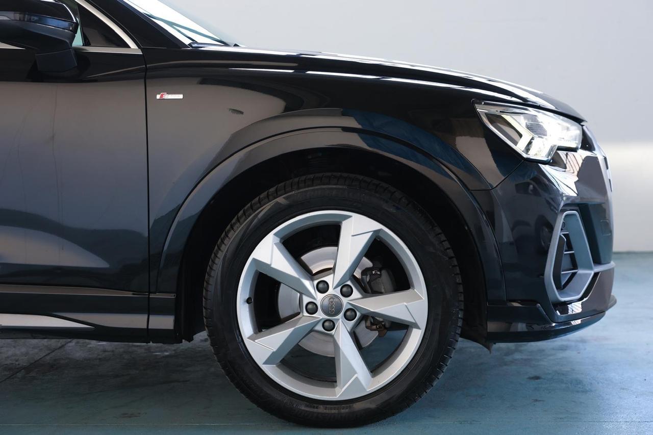 Audi Q3 2.0 TDI 150 CV S line Edition