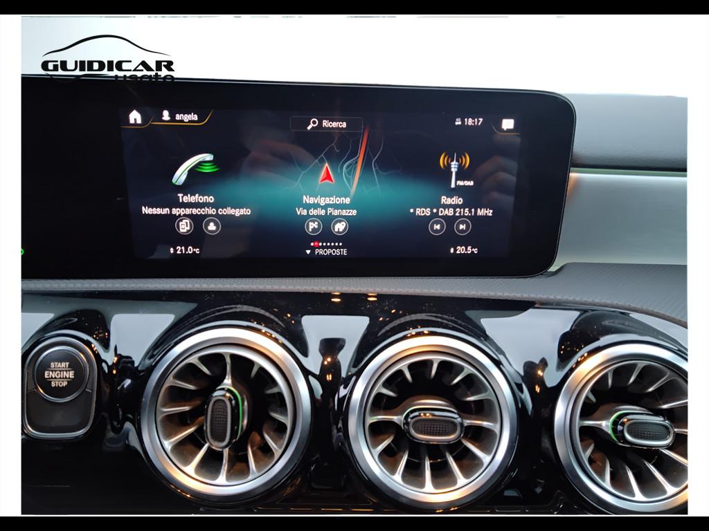 Mercedes-Benz Classe A - W177 2018 - A 250 e phev (eq-power) Premium auto