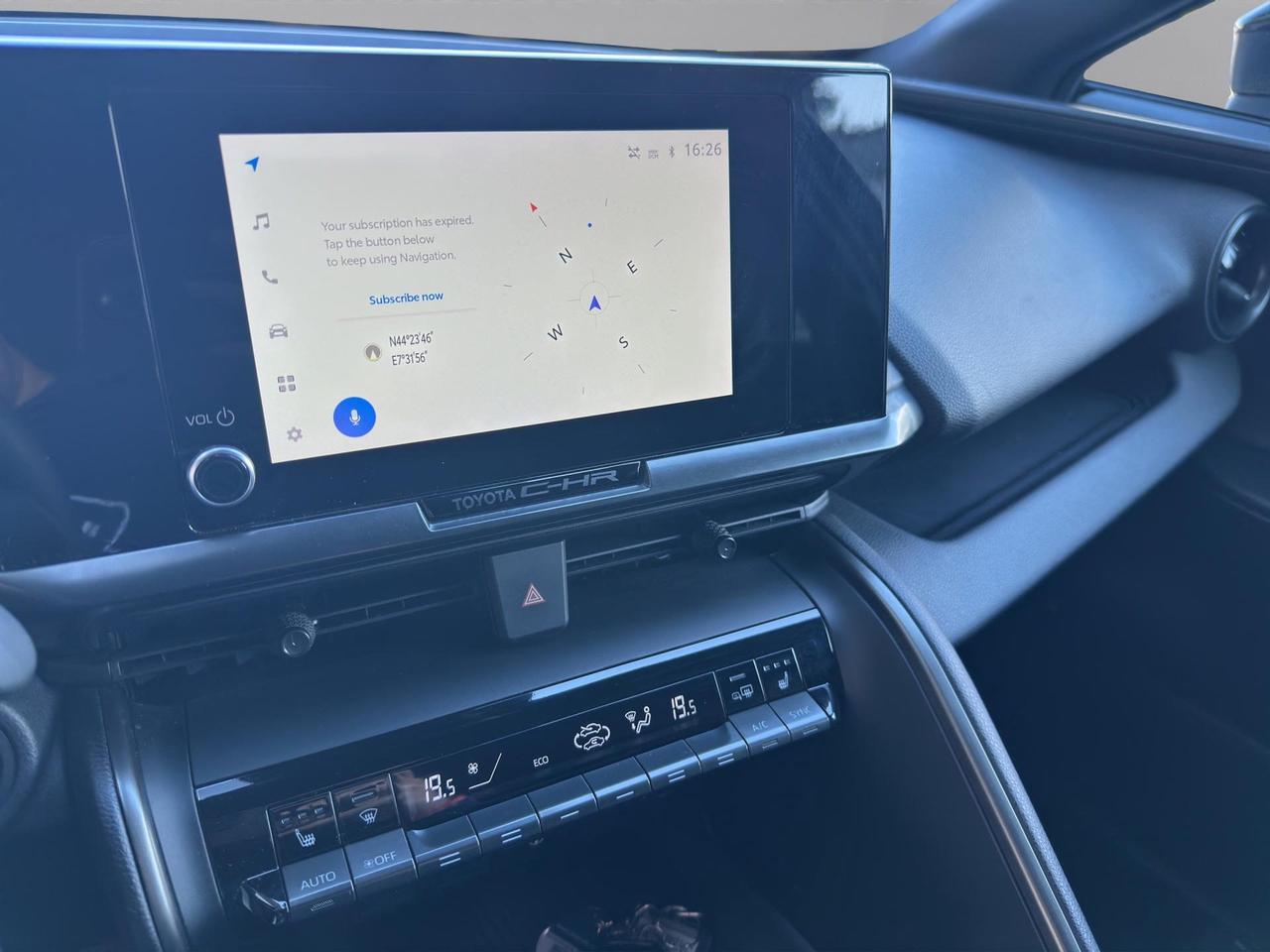 Toyota C-HR 2.0 phev Trend eco fwd e-cvt