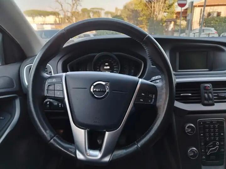 Volvo V40 D2 Business