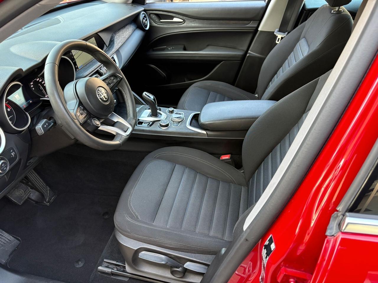 ALFA Stelvio 2.2Mjt 190CV AT8 Q4 Business 11-2021