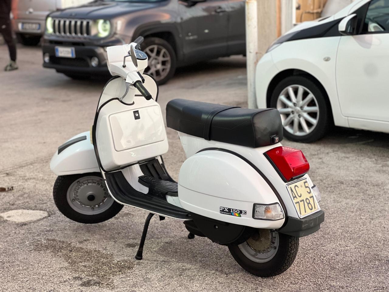 Piaggio Vespa 150 PX E DOCUMENTI ORIGINALI D’EPOCA PERFETTA !!!