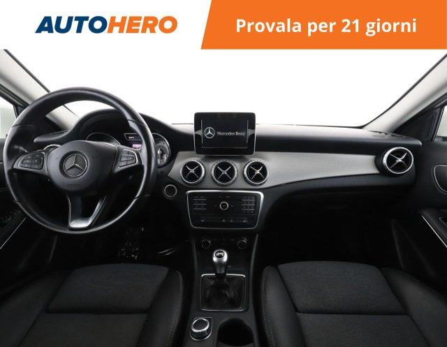 MERCEDES-BENZ GLA 180 Executive