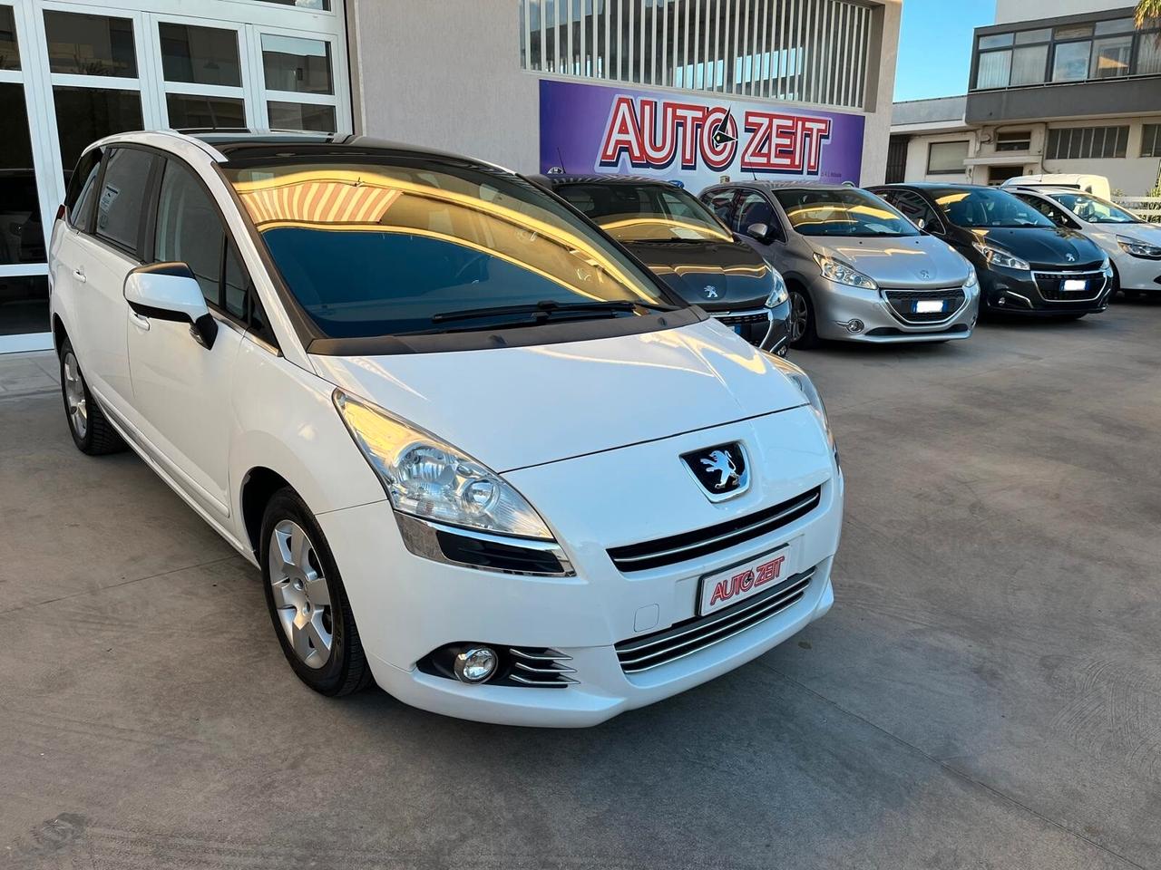 Peugeot 5008 1.6 e-HDi 115CV Stop&Start cambio robotizzato Active