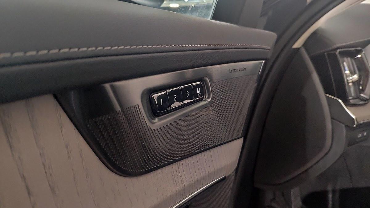 VOLVO Xc90 T8 Plug-In Hybrid Awd Aut. 7 Posti Ultra Bright