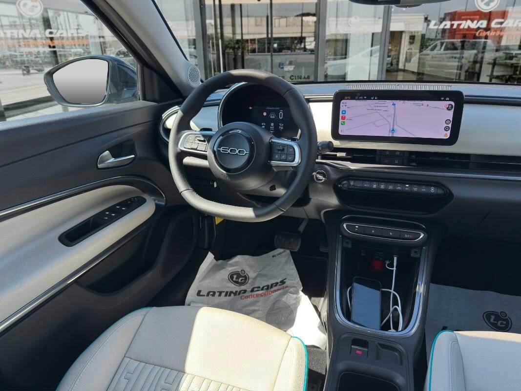 Fiat 600 1.2 hybrid La Prima 110cv AUTOMATICA E CARPLAY