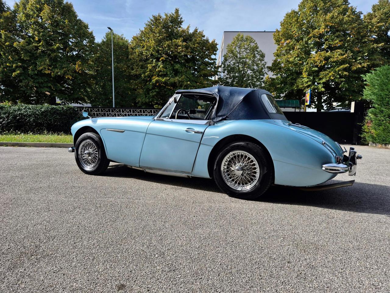 Austin Healey MKII 3000