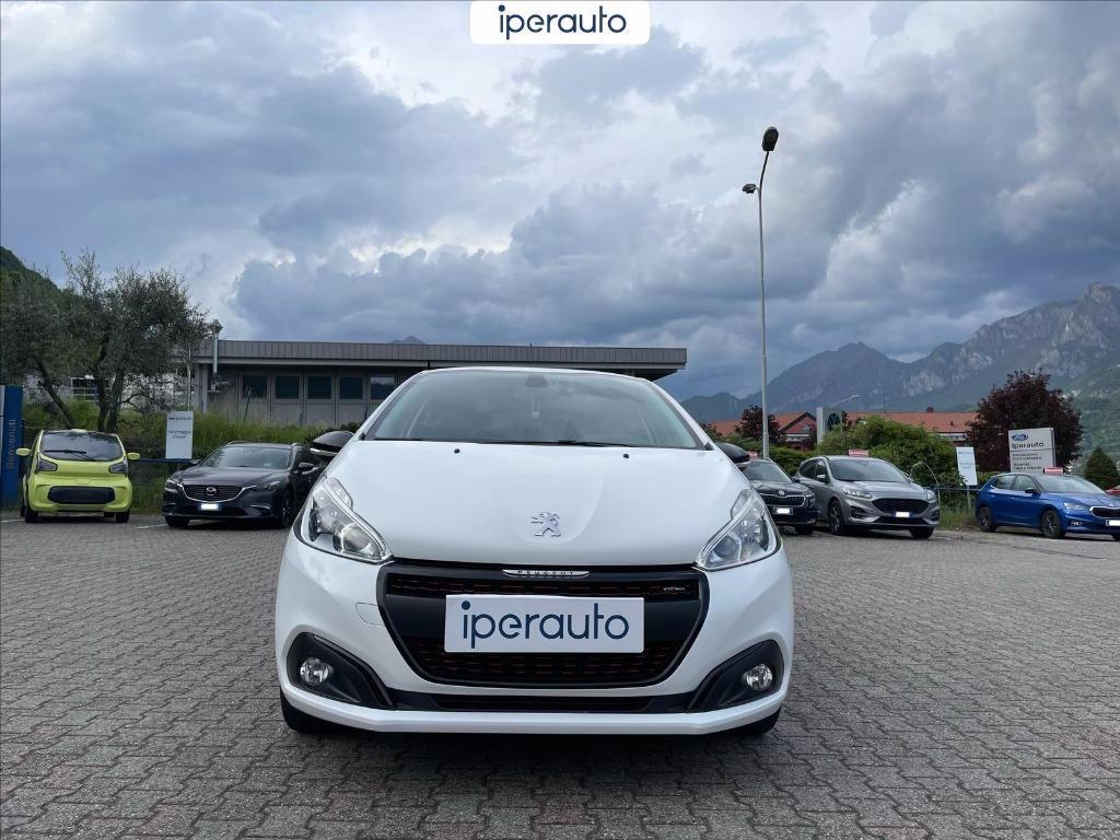 PEUGEOT 208 5p 1.6 bluehdi gt line 100cv del 2017