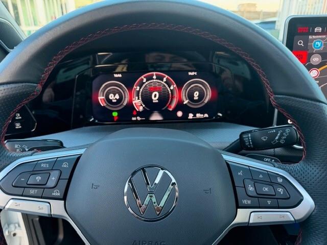 Volkswagen Golf DSG 265cv GTI