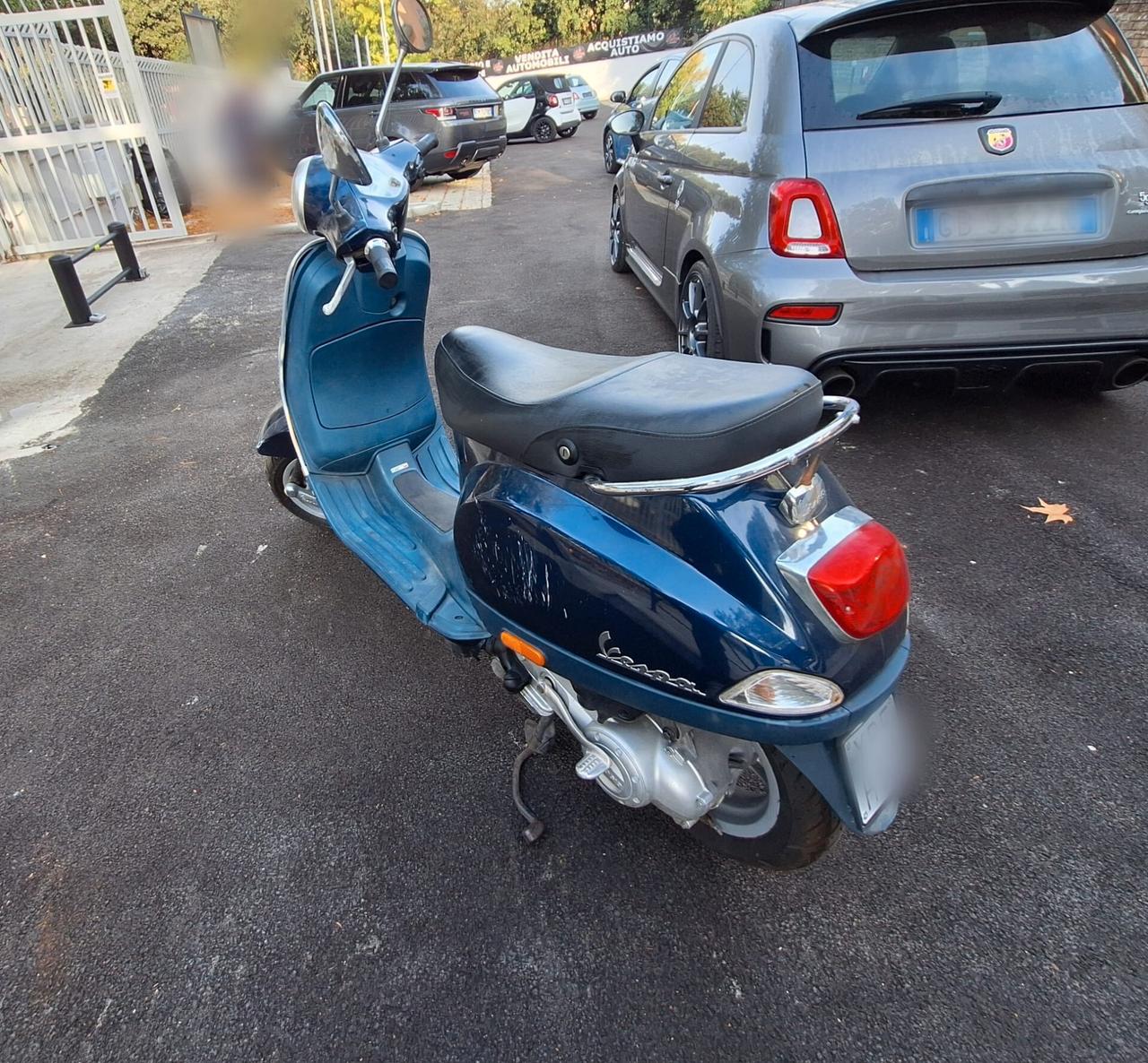 Piaggio Vespa 50 LX
