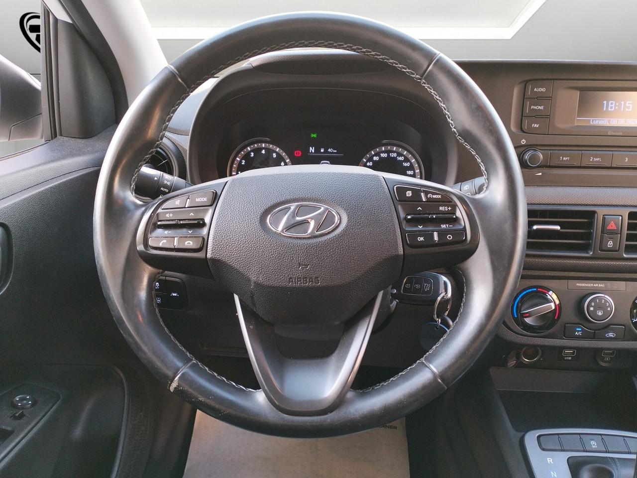 HYUNDAI I10 III 2021 1.0 mpi Tech Connect Pack at *NEOPATENTATI* SOLI 28.000 KM*