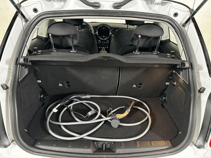 MINI Mini Full Electric Mini F56 2021 Full Electric Mini 3p Cooper SE Classic auto