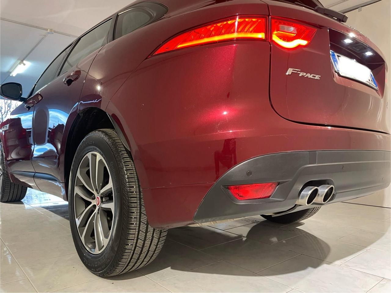 JAGUAR - F-Pace - 2.0 D 180 CV aut. R-Sport INTROVABILE