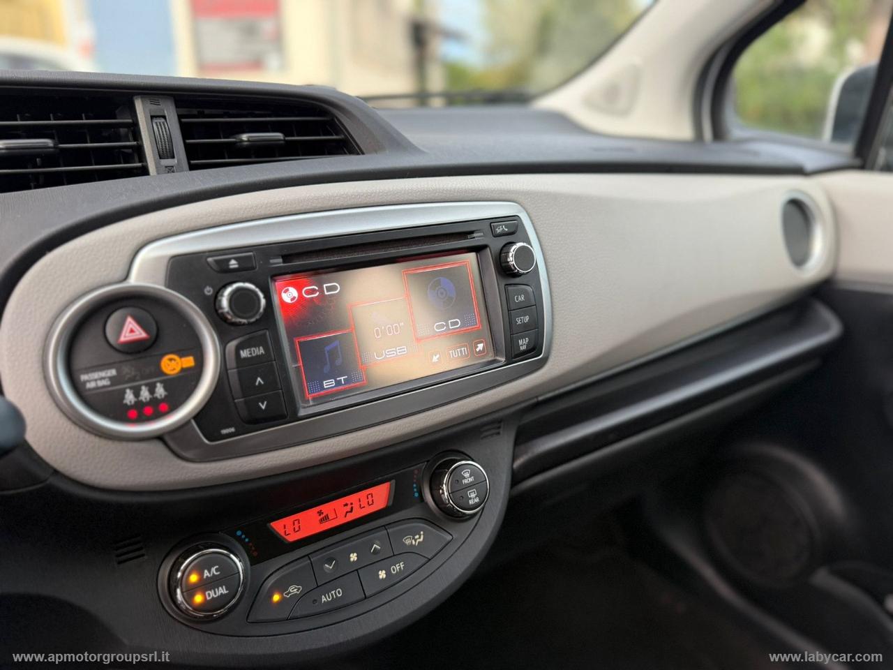 TOYOTA Yaris 1.0 5p. Lounge