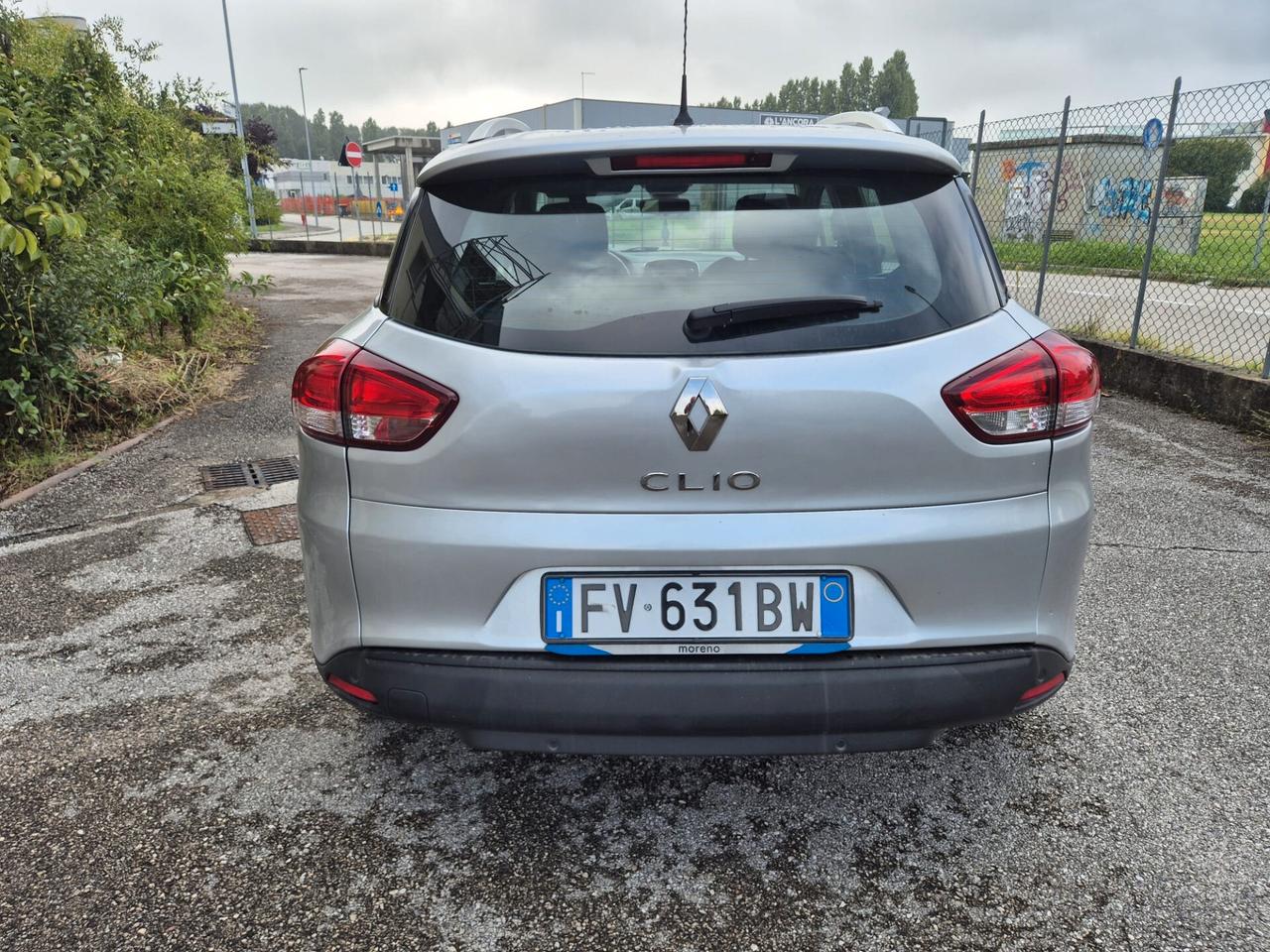 Renault Clio Sporter dCi 8V 90 CV Moschino Intens