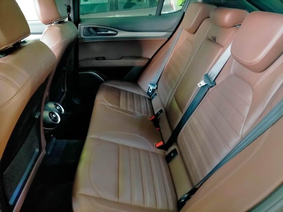 ALFA ROMEO STELVIO 2.2 T. Executive Q4 210CV