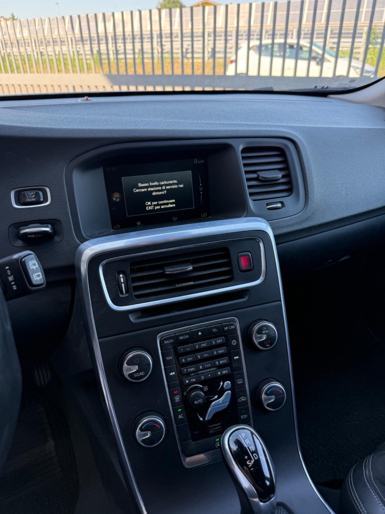 Volvo V60 D3 Geartronic Summum