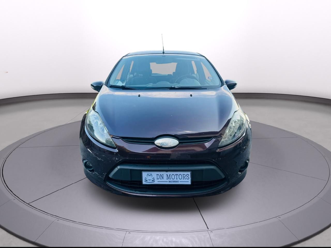 Ford Fiesta 1.2 benzina 2009 neo patentati