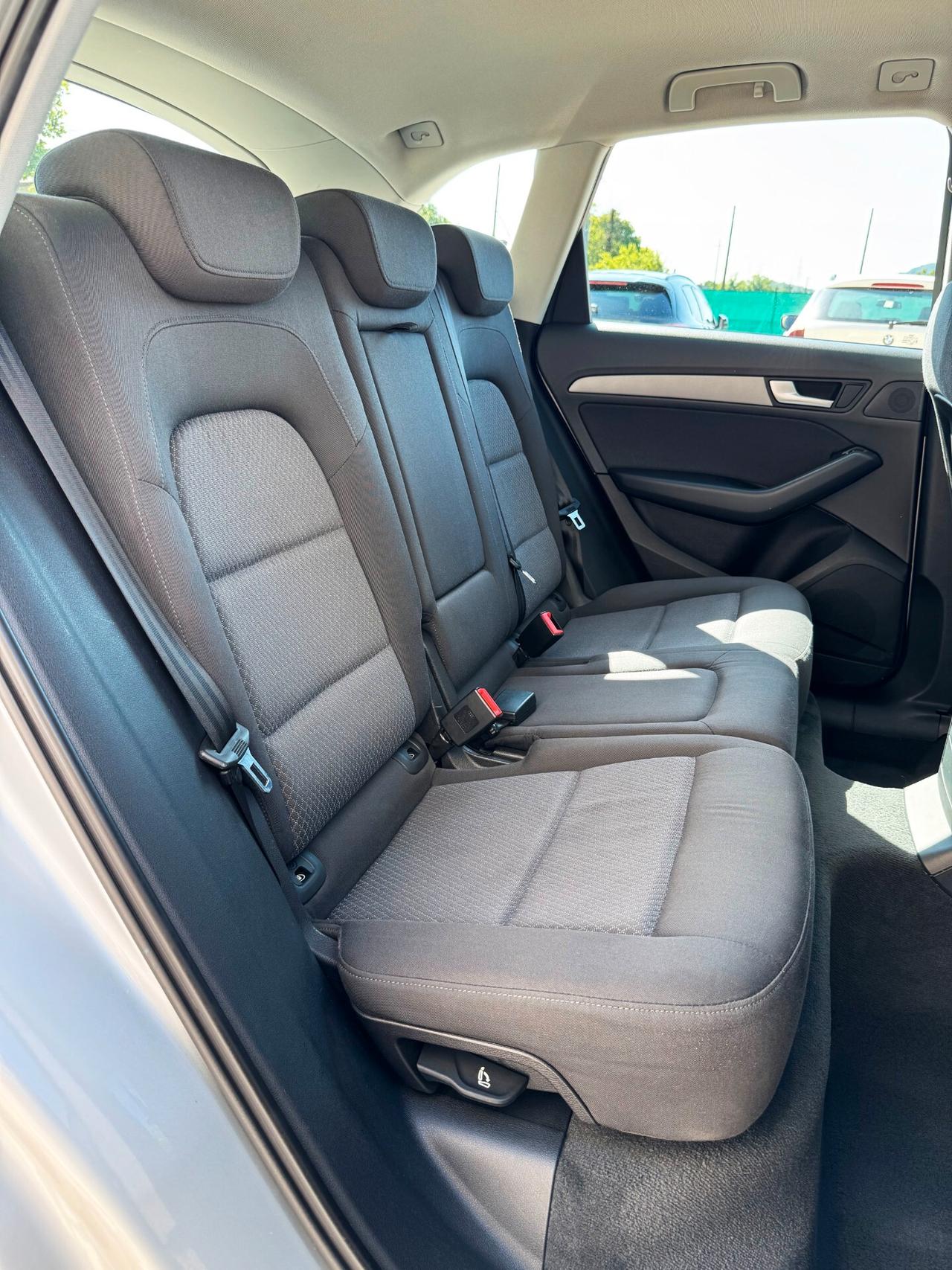 Audi Q5 2.0 TDI Quattro 177cv S-Tronic | GARANZIA+GANCIO