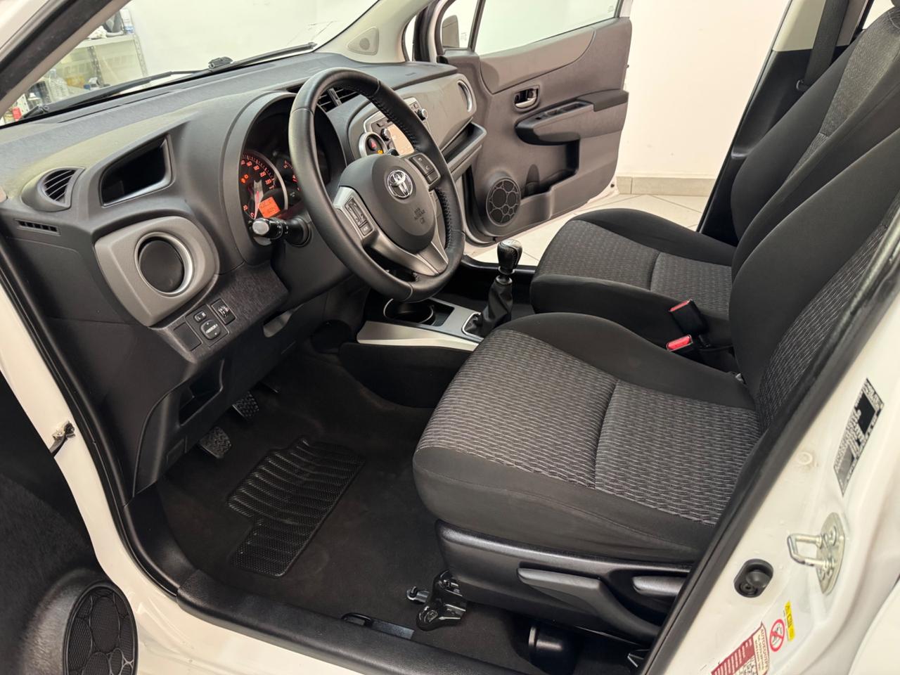 Toyota Yaris 1.4 Diesel 90/CV 5 porte Lounge