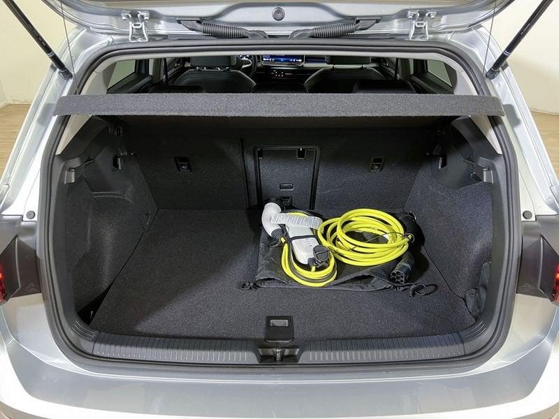 Volkswagen Golf Golf 1.5 TSI eHybrid DSG Style