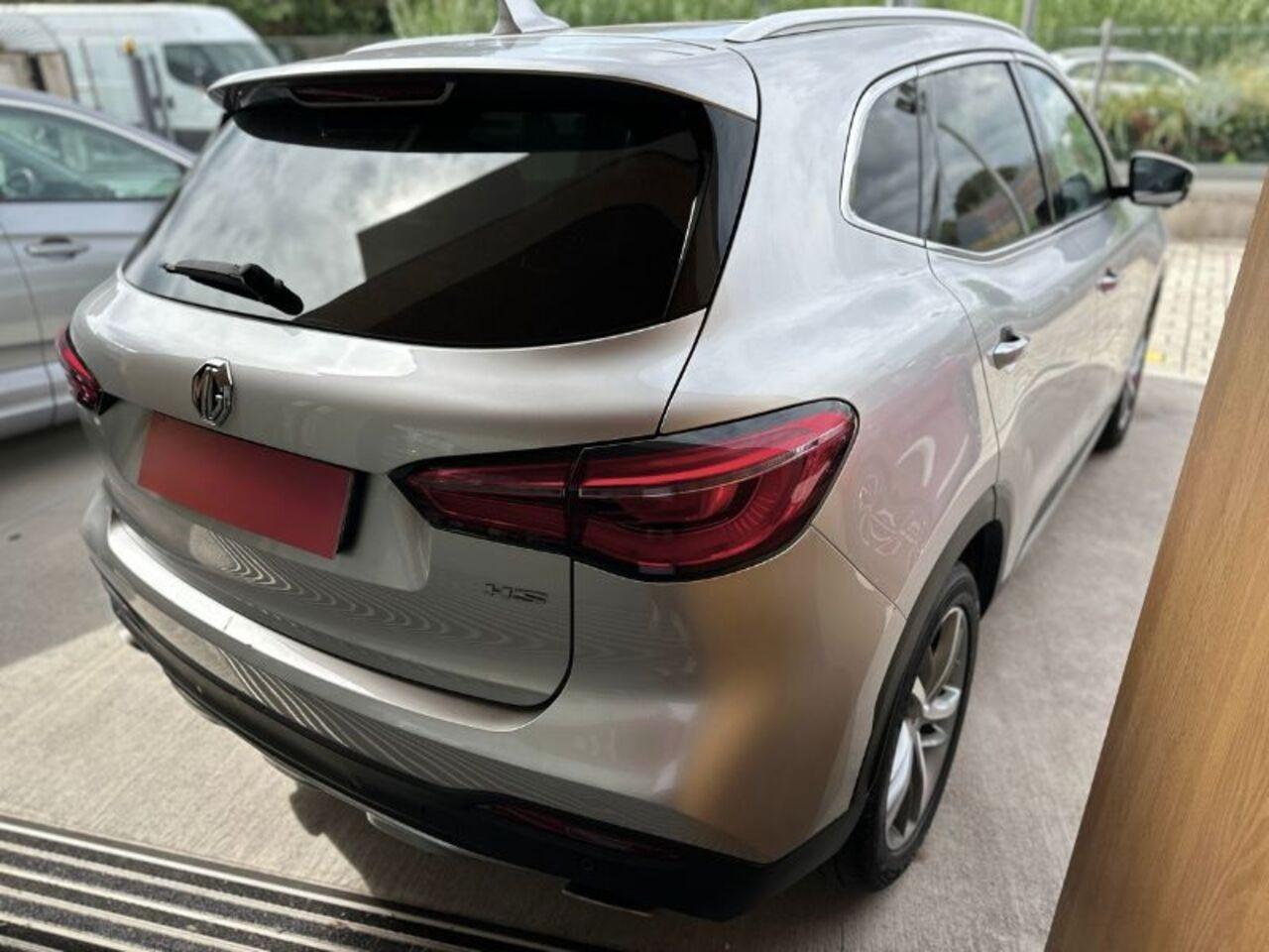 MG HS I - HS 1.5 t Luxury auto