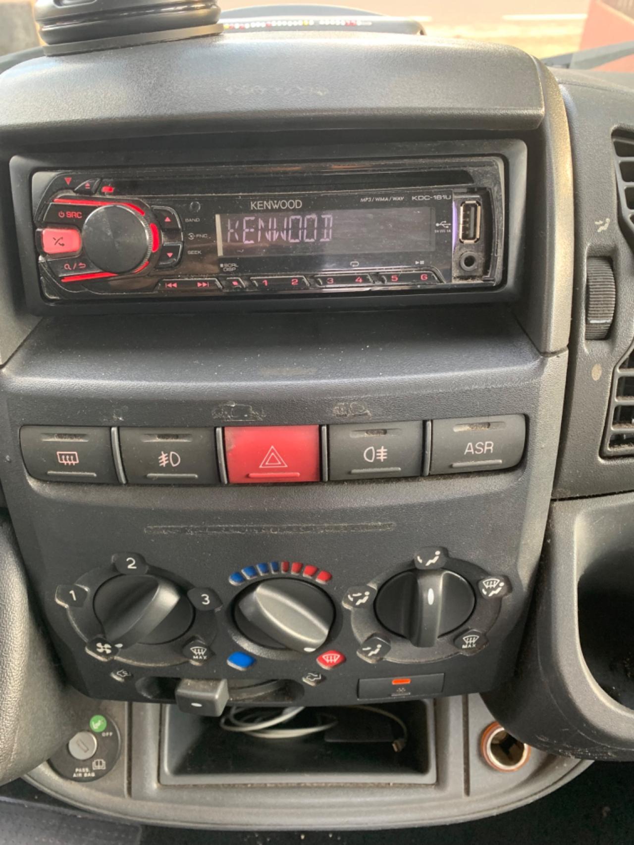 Fiat Ducato 15 2.3 JTD EGR PM PANORAMA 8 P.GV (81kw)