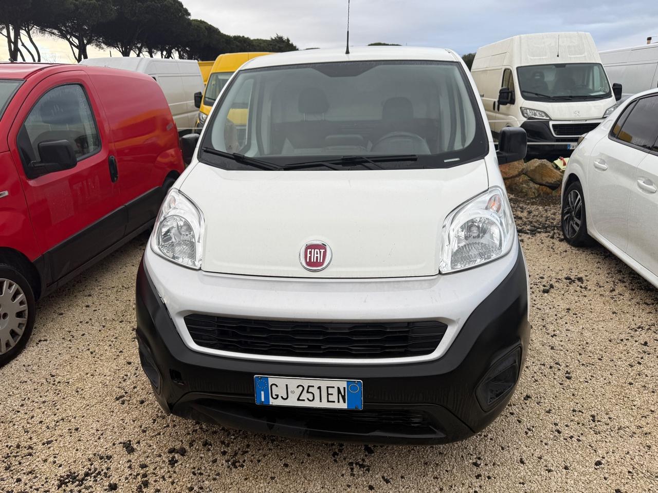 FIAT Fiorino 1.3 MJT 95CV APPLE CAR PLAY