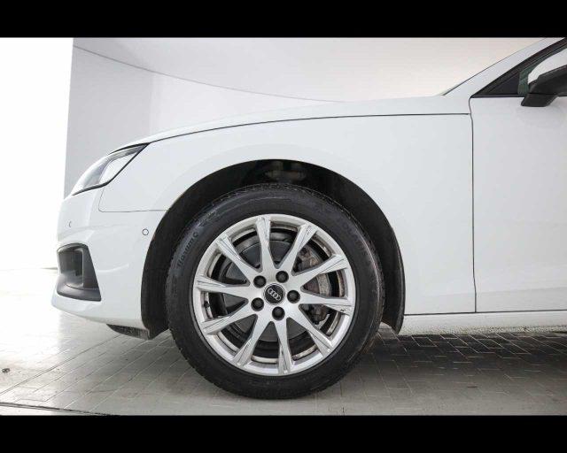 AUDI A4 Avant 40 TDI S tronic Business