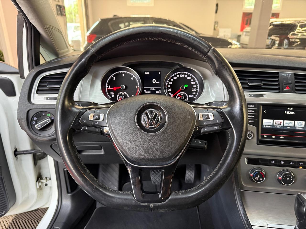 Volkswagen Golf 1.6 TDI DSG - FABIANOAUTO