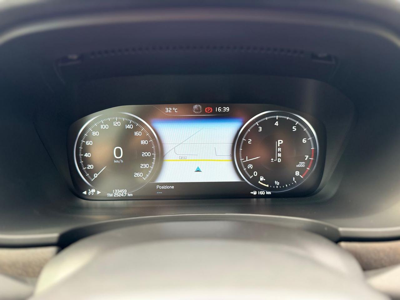 Volvo V40 Cross Country Momentum 2.0 T5 #5705