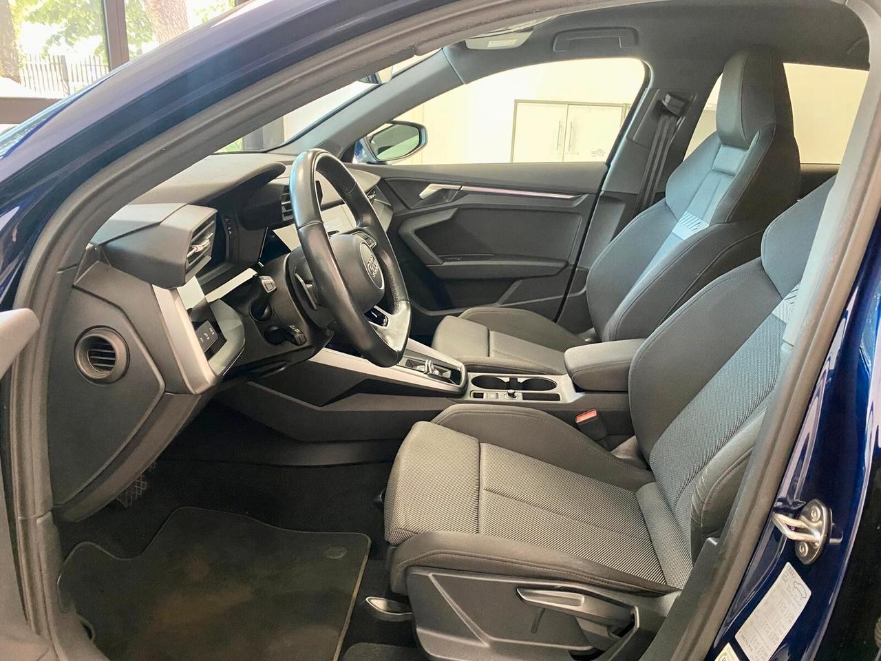 Audi A3 Sportback 35 2.0 tdi S line -MATRIX -LED -18"- GARANZIA