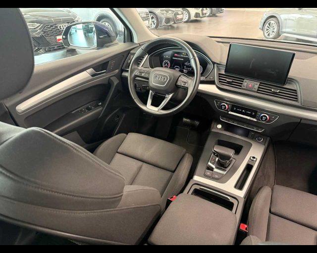 AUDI Q5 35 TDI S tronic Business Advanced