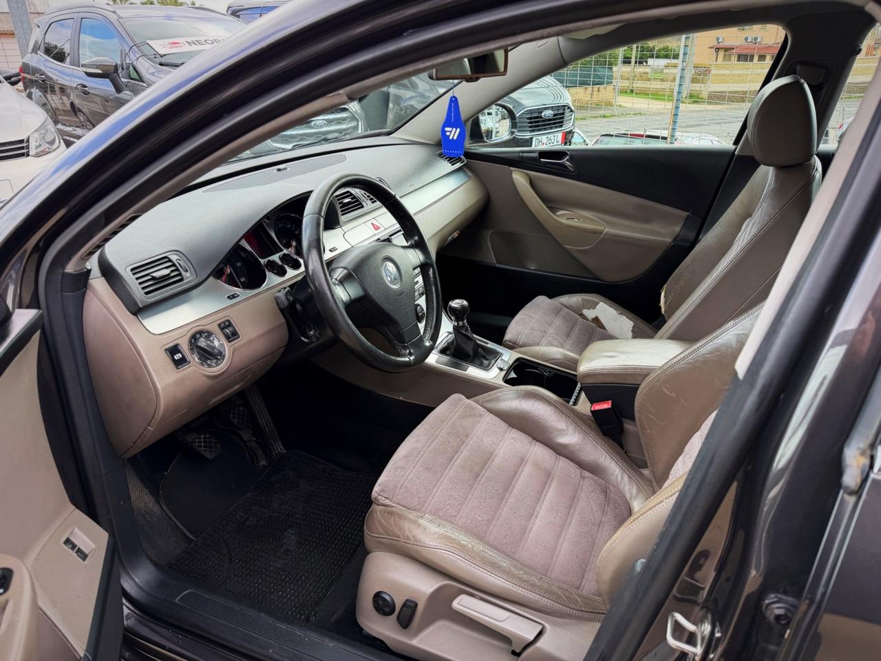 Volkswagen Passat 2.0 TDI DPF Var. Highline