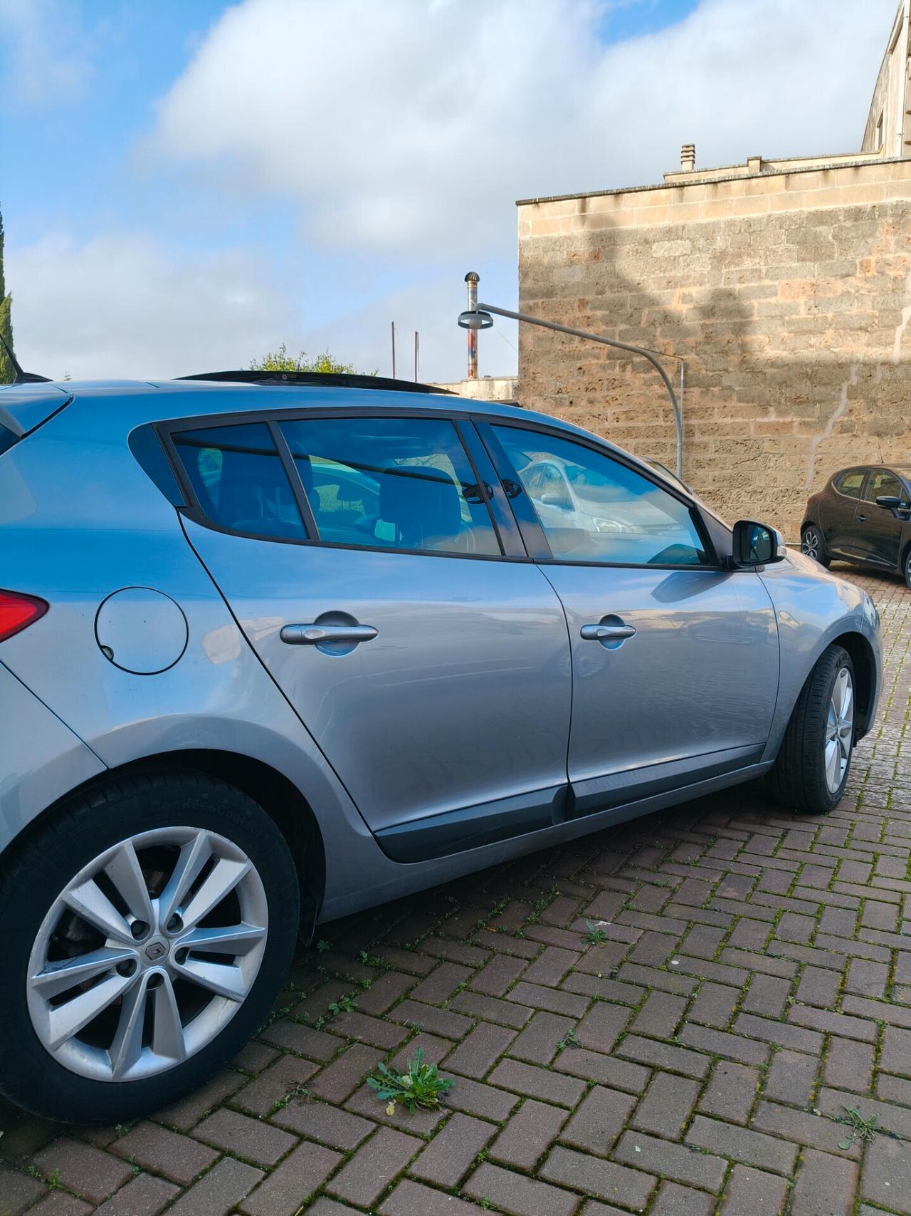 Renault Megane Mégane 1.9 dCi 130CV Luxe