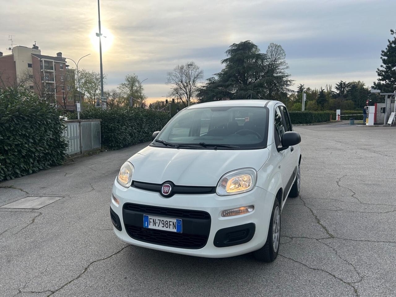 Fiat Panda 900 cc anno 2018 benzina, metano unica proprietaria pari al nuovo
