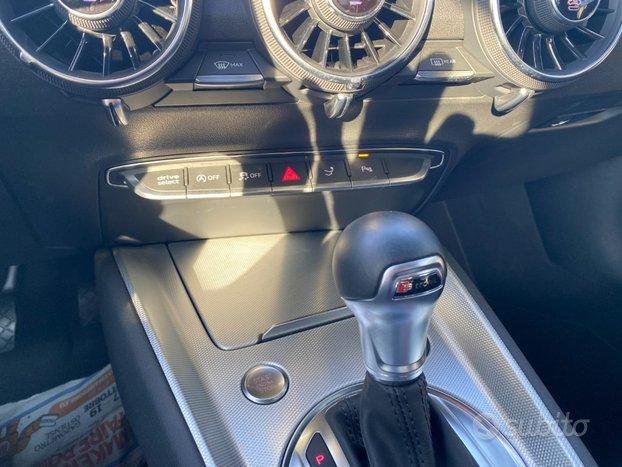 AUDI TT Coup 40 TFSI S tronic