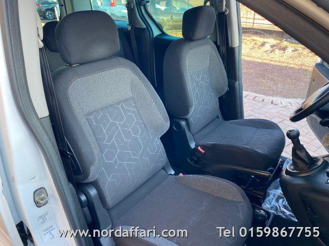 PEUGEOT Partner Tepee BlueHDi 100 4x4 Active Traction Control