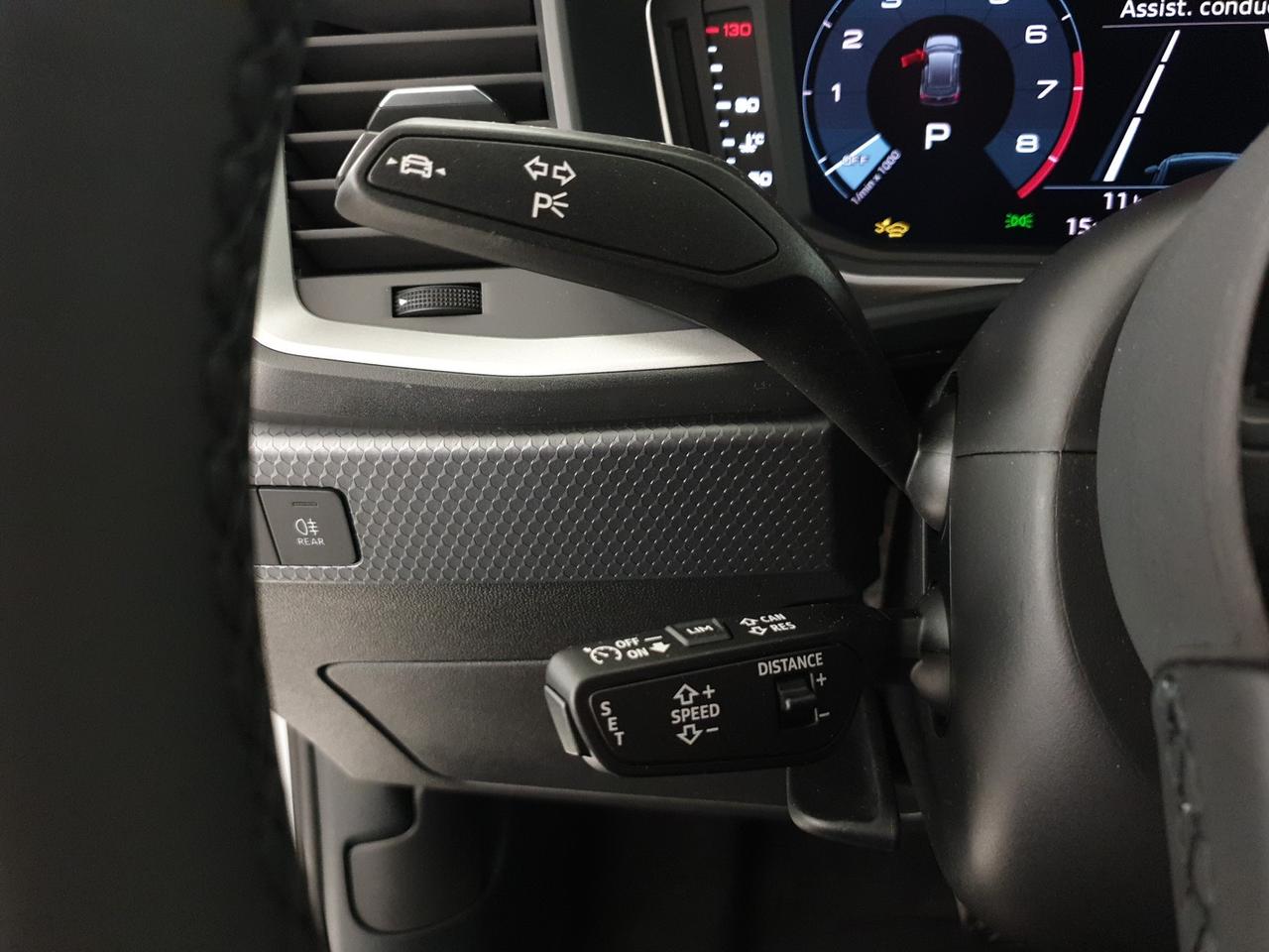 Sportback 30TFSI 116CV S tronic Identity Black