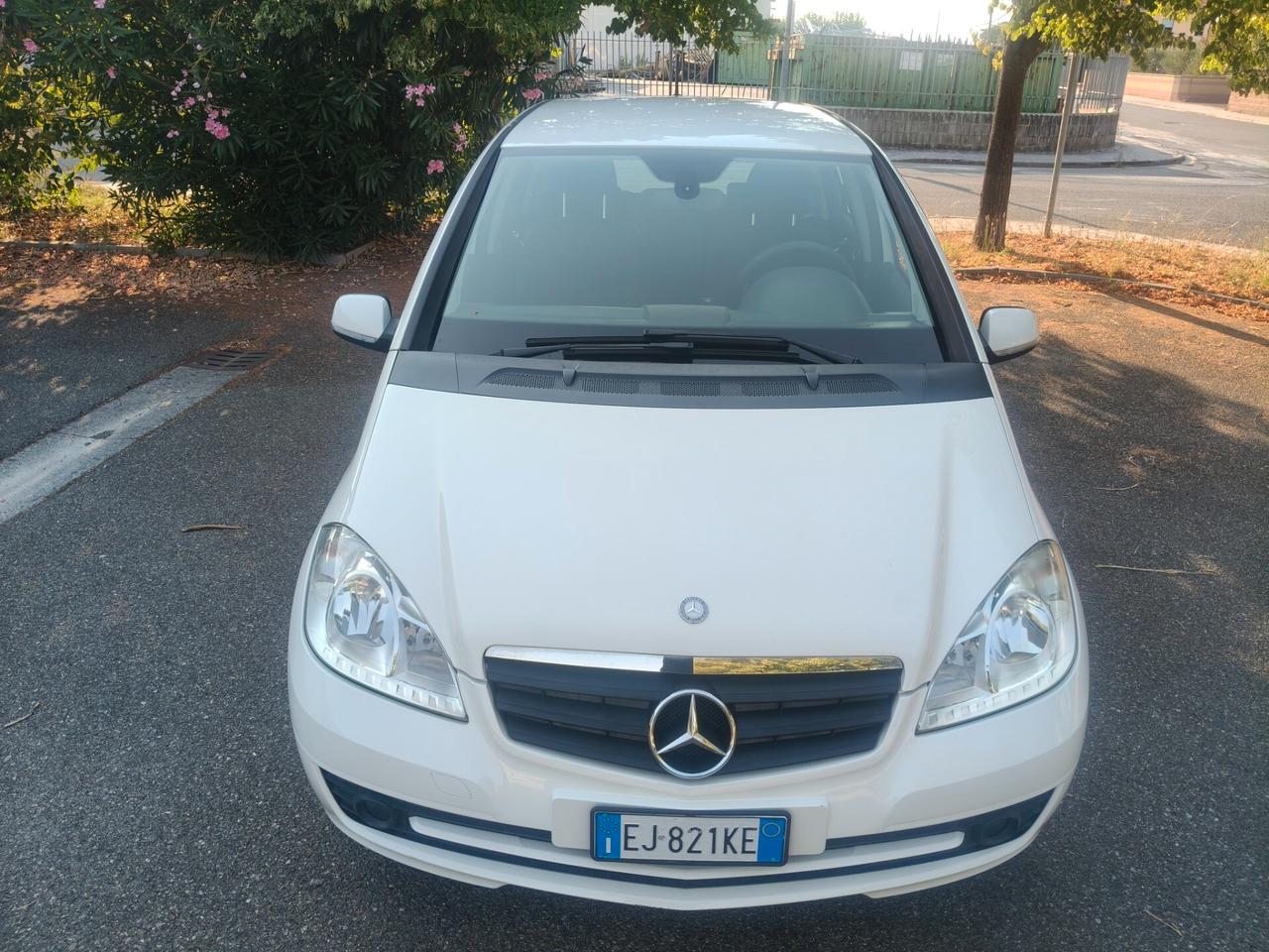 Mercedes-benz A 160 CDI 2011 NEOPATENTATI