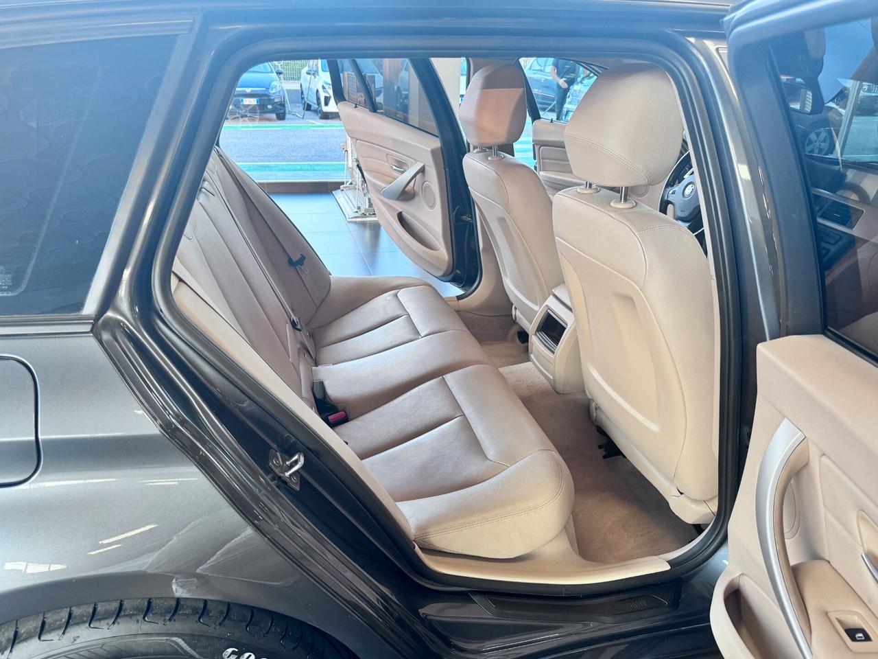 Bmw 320 320d xDrive Touring Modern