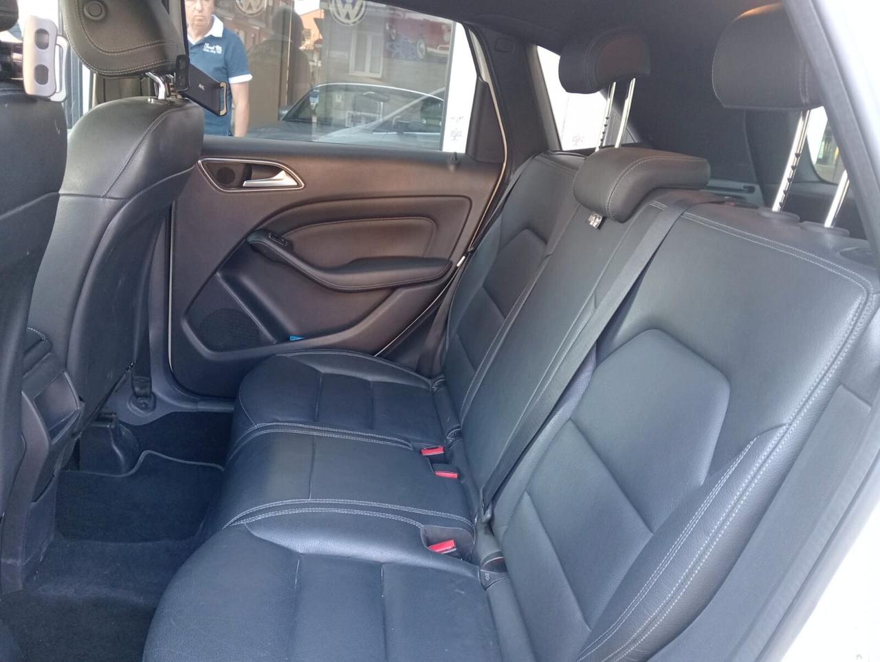 Mercedes-benz B 180 CDI 109 CV
