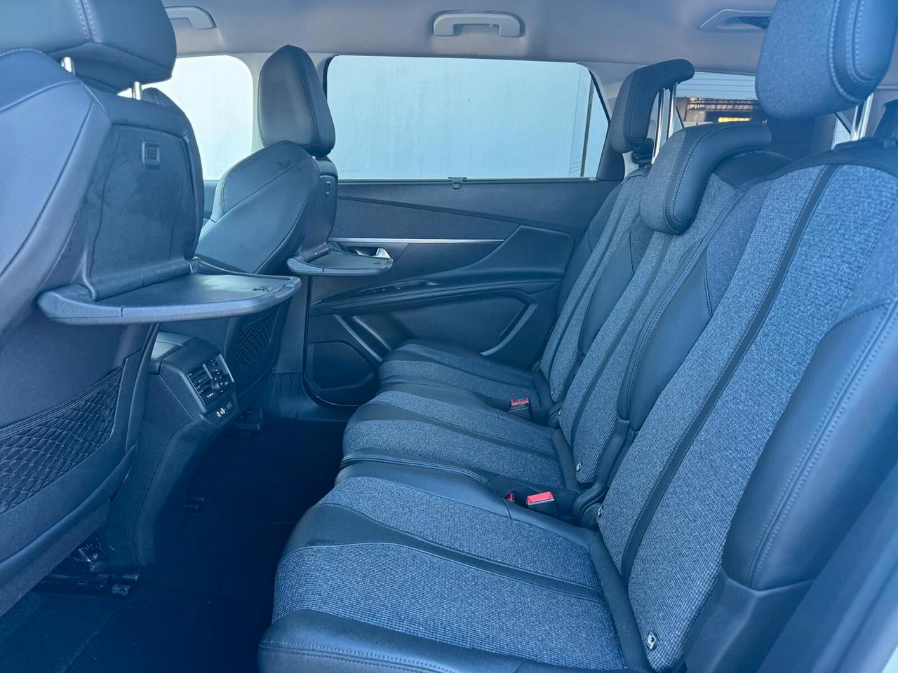 Peugeot 5008 BlueHDi 130 S&S EAT8 Allure