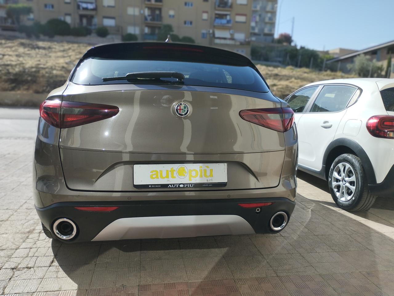 Alfa Romeo Stelvio 2.2 Turbodiesel 190 CV AT8 Q4 Business