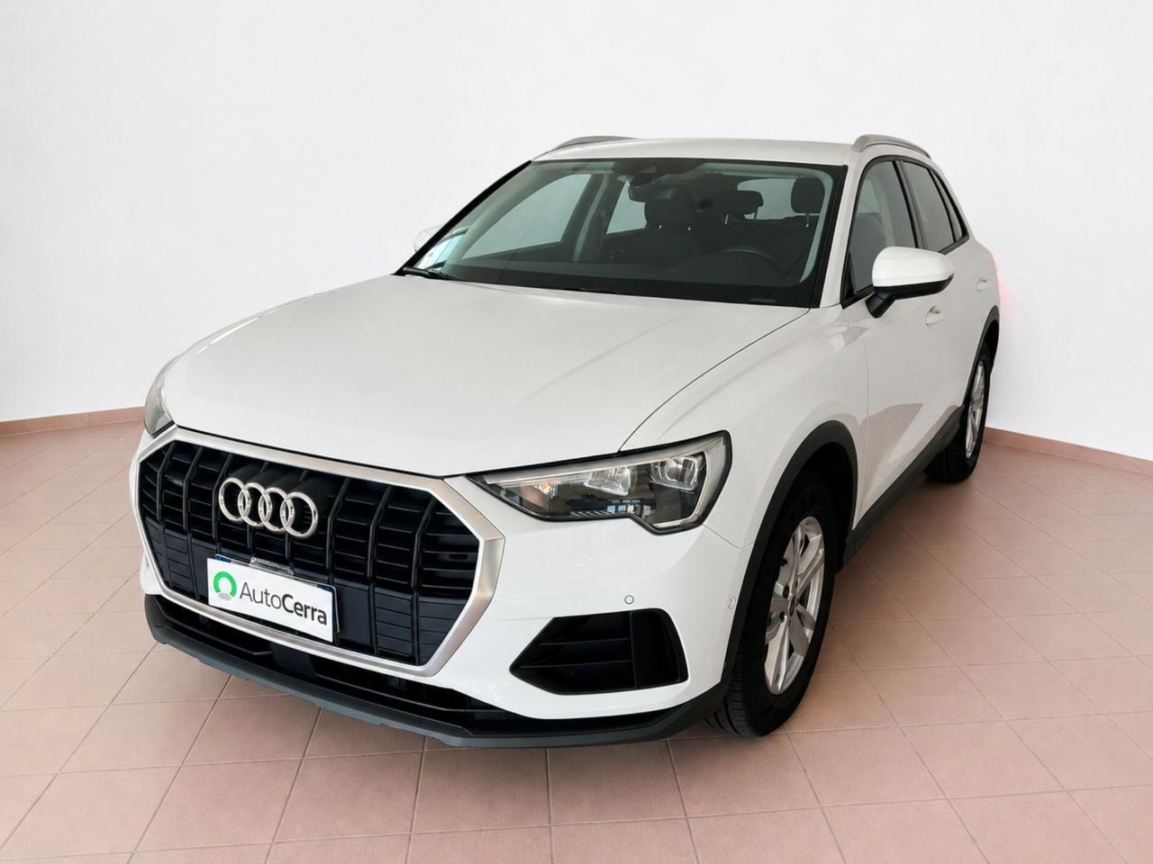 Audi Q3 35 TDI S tronic Business